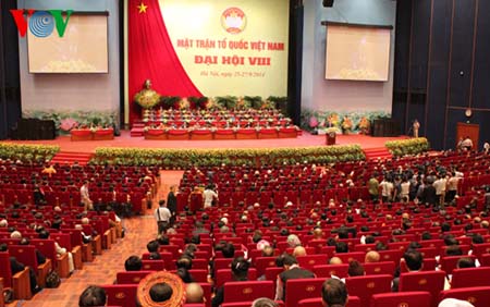 Toàn cảnh phiên làm việc ngày 26/9 của Đại hội đại biểu toàn quốc Mặt trận Tổ quốc Việt Nam lần thứ VIII.
